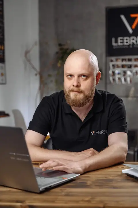 Прораб LEBREN